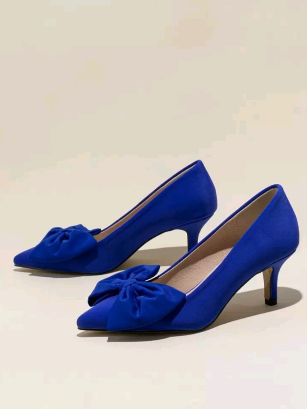Blue Pointed-Toe Kitten Heel Pumps with Bow